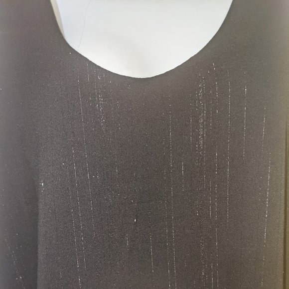 Long Black Tank Top Size Medium - Picture 2 of 5